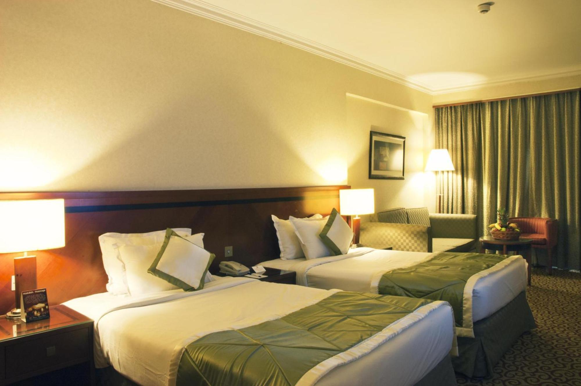 Ramee Royal Hotel Dubai Eksteriør billede